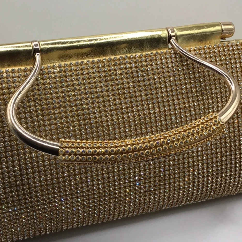 Elegant Gold Clutch Evening Bag - Picture 3 of 5